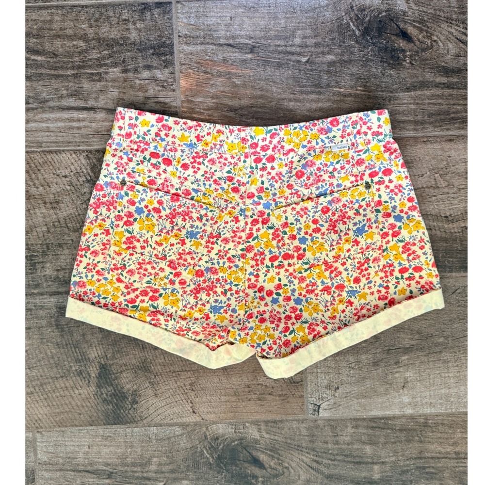 Toad&Co Earthworks Ditsy Floral Organic Cotton Camp Shorts, Yellow,8 (NWOT) - Picture 6 of 9